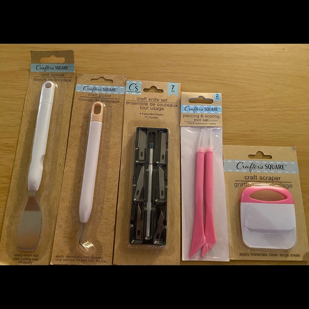 Crafter’s Square bundle of 5 craft tools.